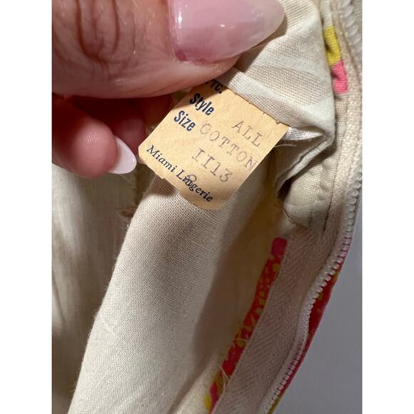 1960s Vintage Sleeveless Shift Mini Dress Butterfly Print Rosette Neckline Sm JL - Picture 10 of 11